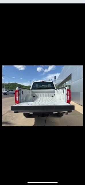 new 2025 Ford F-250 car, priced at $51,561