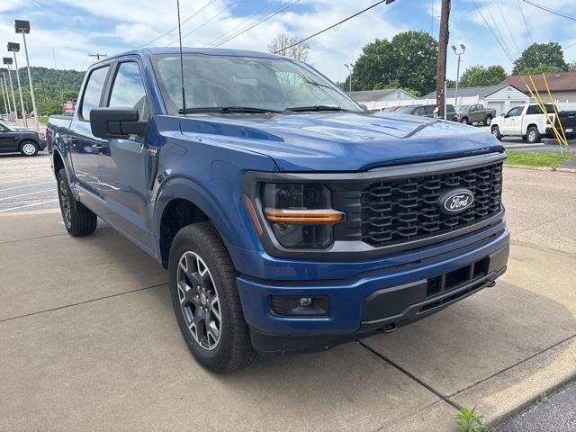 new 2025 Ford F-150 car, priced at $44,712