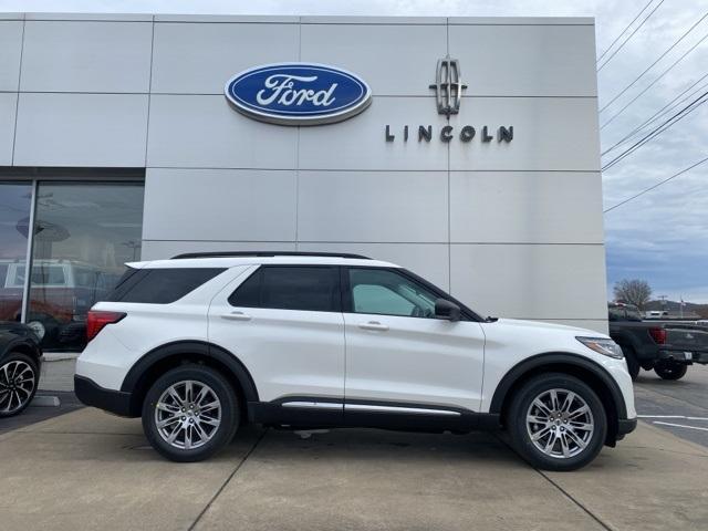 new 2025 Ford Explorer car, priced at $45,261