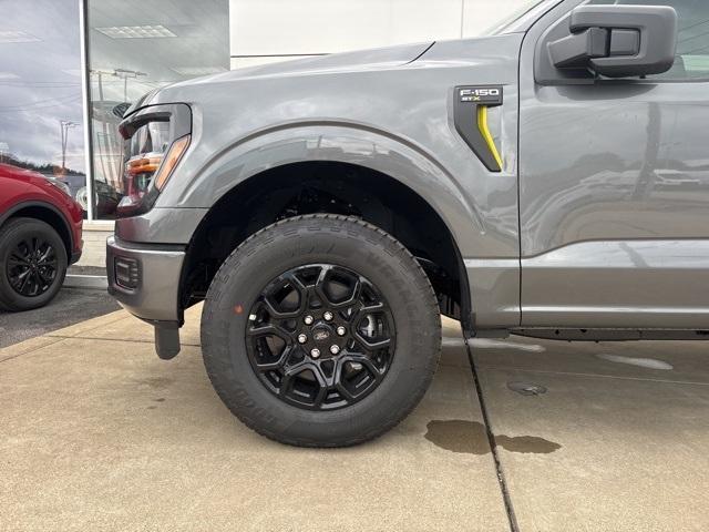 new 2025 Ford F-150 car, priced at $44,006