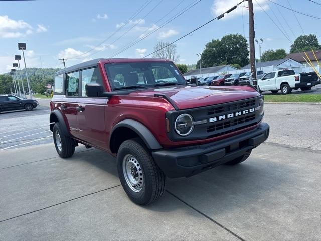 new 2025 Ford Bronco car, priced at $40,961