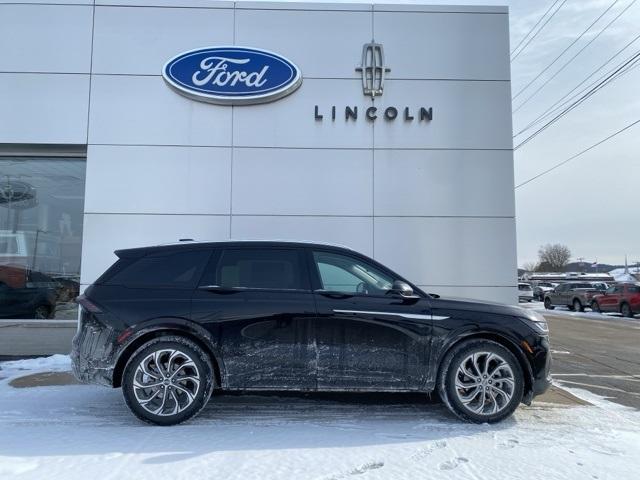 new 2025 Lincoln Nautilus car, priced at $64,460