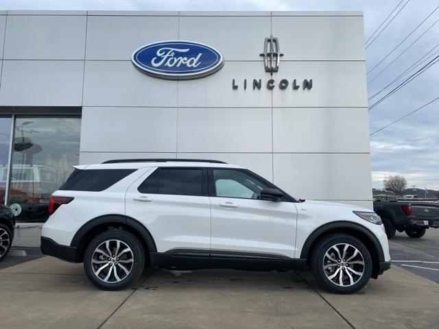 new 2025 Ford Explorer car, priced at $44,109