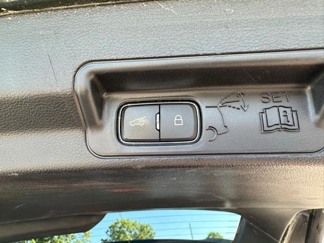 used 2022 Ford Explorer car, priced at $23,485