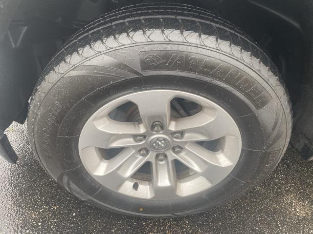 used 2022 Ram 1500 car, priced at $41,089