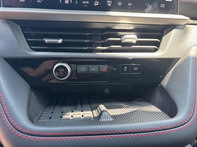 new 2025 Ford Explorer car, priced at $56,101