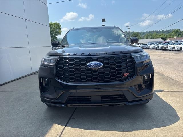 new 2025 Ford Explorer car, priced at $56,101