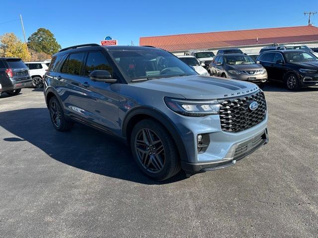 used 2025 Ford Explorer car, priced at $49,799