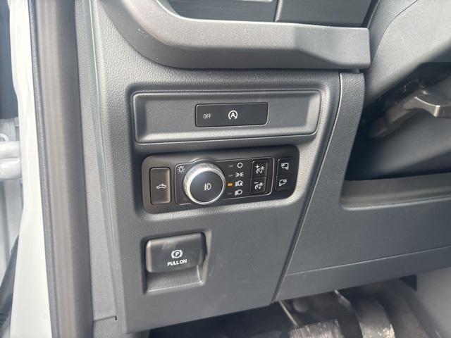 new 2025 Ford F-150 car, priced at $55,558