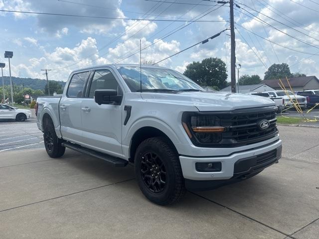 new 2025 Ford F-150 car, priced at $55,558