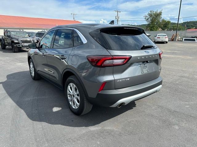 used 2023 Ford Escape car, priced at $20,677
