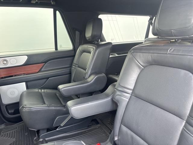 used 2024 Lincoln Navigator L car, priced at $61,336