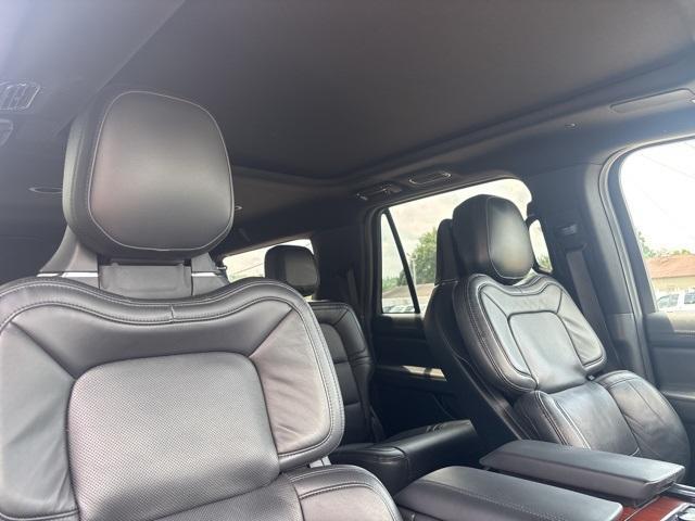 used 2024 Lincoln Navigator L car, priced at $61,336