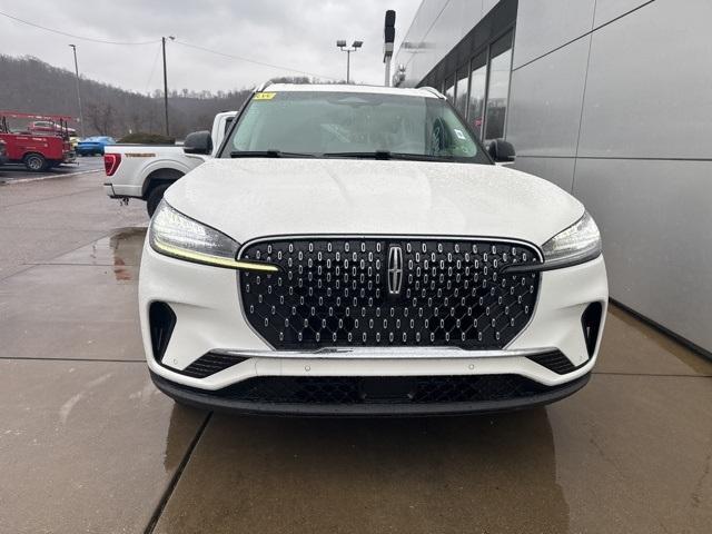 new 2025 Lincoln Aviator car, priced at $64,025