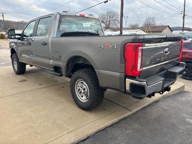 new 2025 Ford F-350 car, priced at $63,024