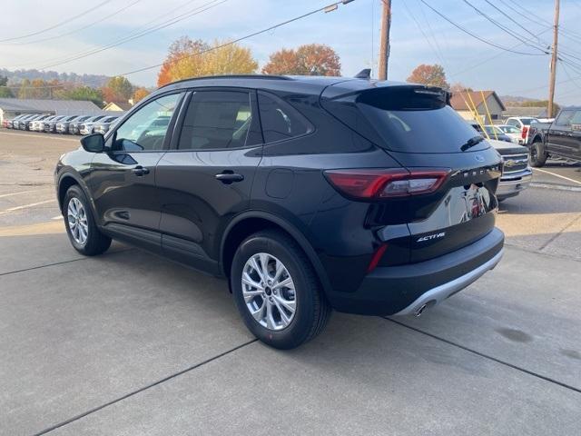 new 2025 Ford Escape car, priced at $31,970