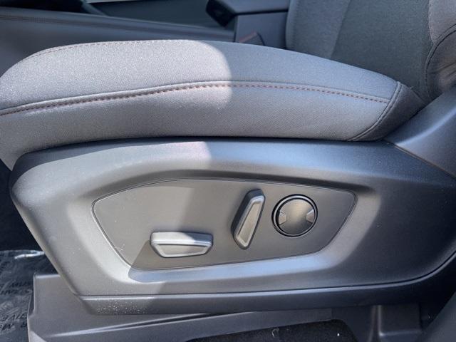 new 2025 Ford Explorer car, priced at $39,255