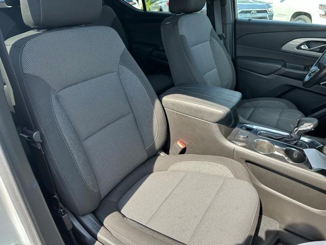 used 2022 Chevrolet Traverse car, priced at $21,541
