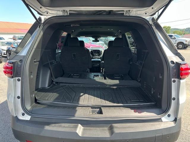 used 2022 Chevrolet Traverse car, priced at $21,541