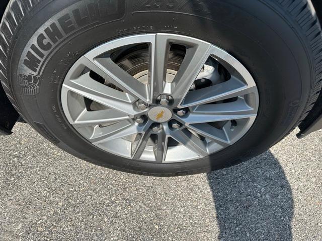 used 2022 Chevrolet Traverse car, priced at $21,541