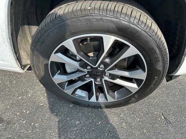 used 2022 Jeep Grand Cherokee L car, priced at $32,889