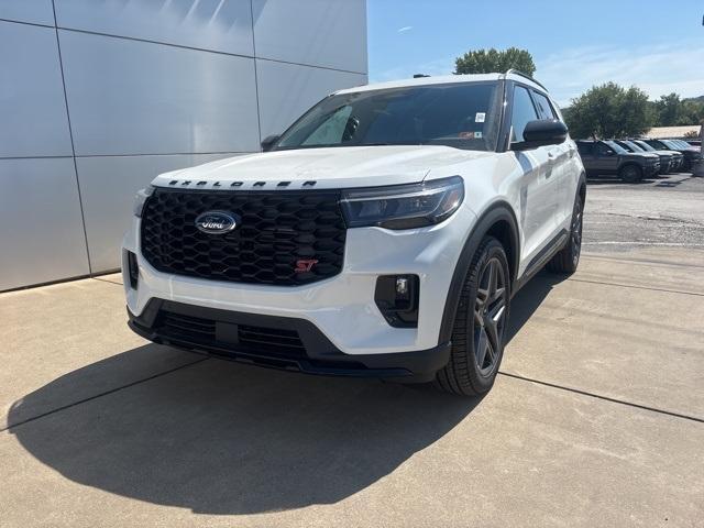 new 2025 Ford Explorer car, priced at $55,666