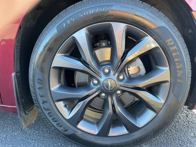 used 2019 Chrysler Pacifica car, priced at $16,613