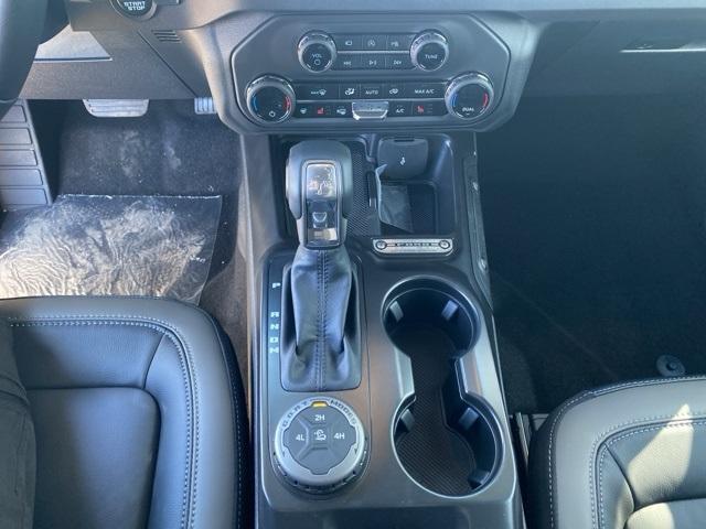 new 2025 Ford Bronco car, priced at $50,414