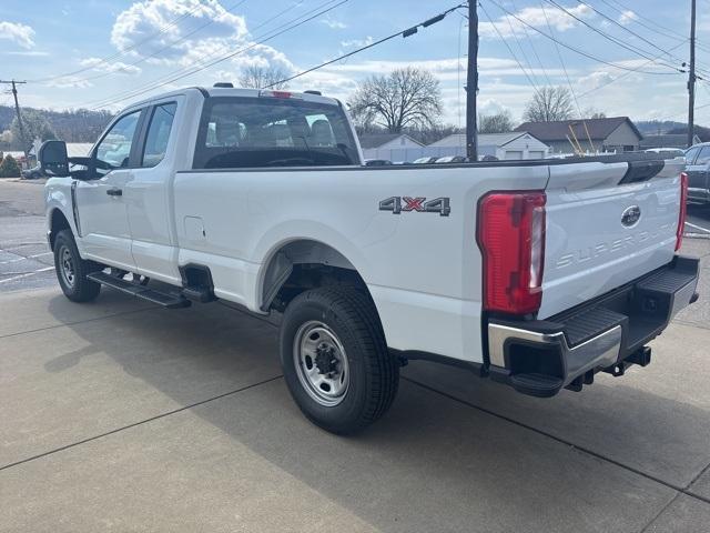 new 2025 Ford F-250 car, priced at $46,453