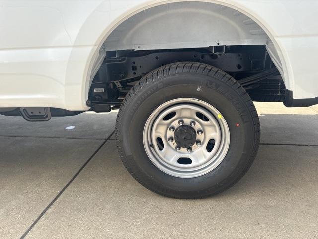 new 2025 Ford F-250 car, priced at $46,453