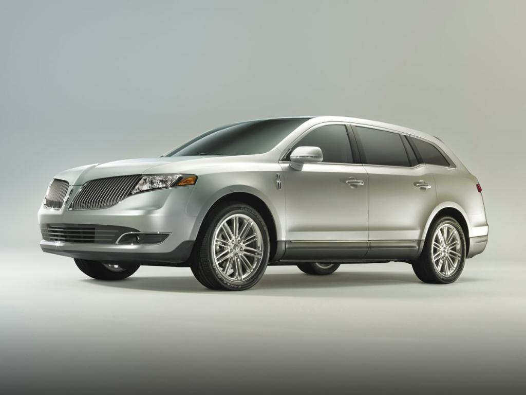 used 2015 Lincoln MKT car, priced at $15,506