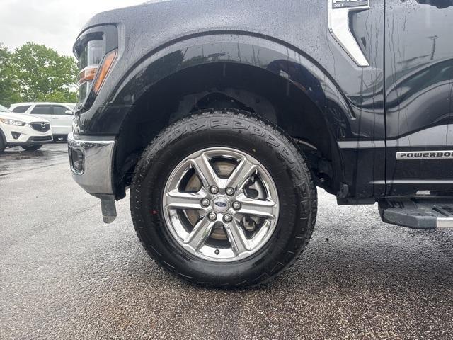 used 2024 Ford F-150 car, priced at $40,562