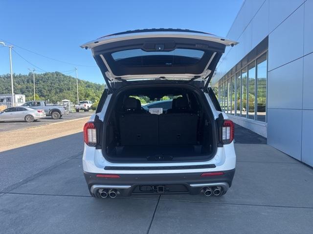 new 2025 Ford Explorer car, priced at $54,355