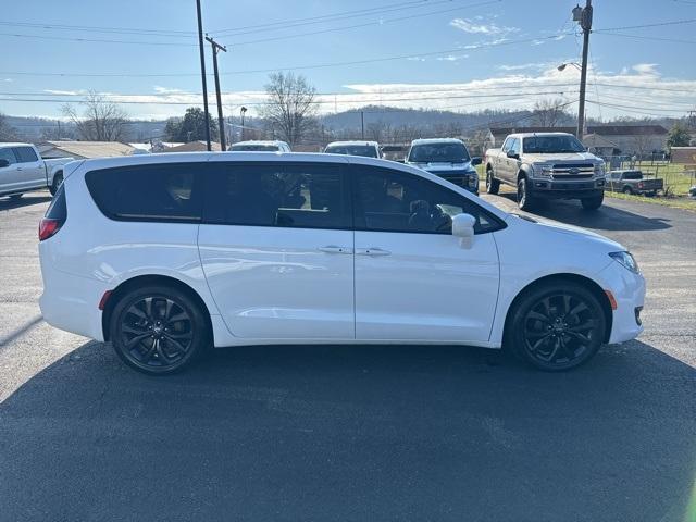 used 2020 Chrysler Pacifica car, priced at $16,197