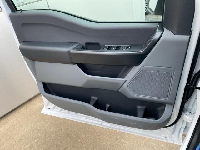 new 2025 Ford F-150 car, priced at $43,179