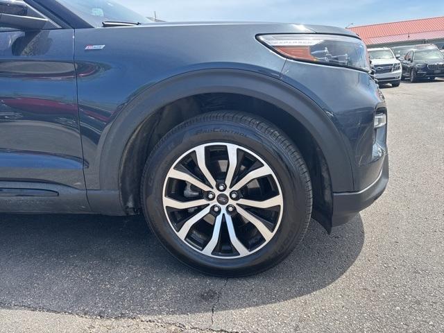used 2022 Ford Explorer car, priced at $28,421
