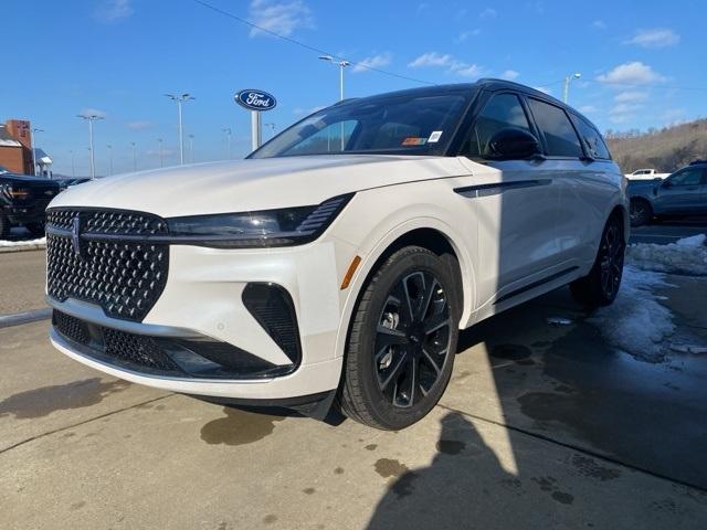 new 2025 Lincoln Nautilus car, priced at $66,160