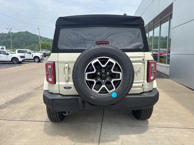new 2025 Ford Bronco car, priced at $48,607