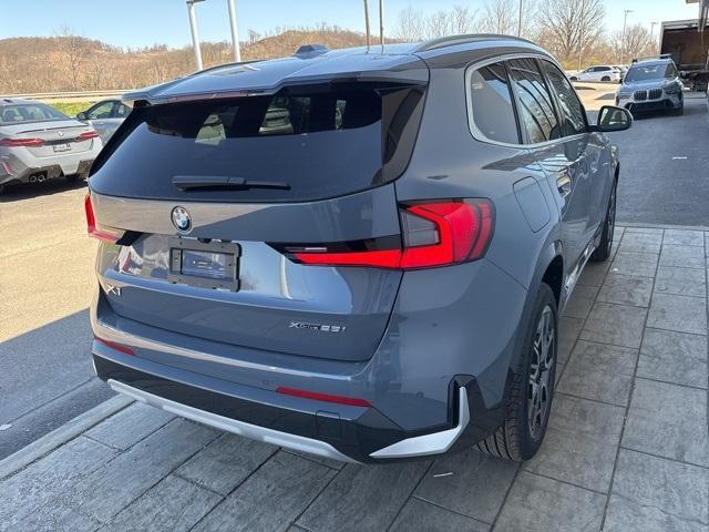 new 2025 BMW X1 car