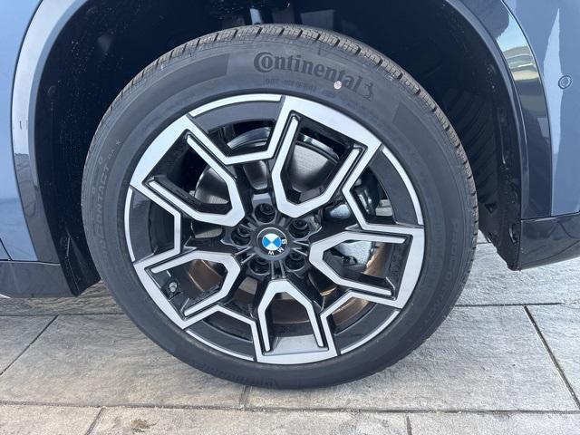 new 2025 BMW X1 car