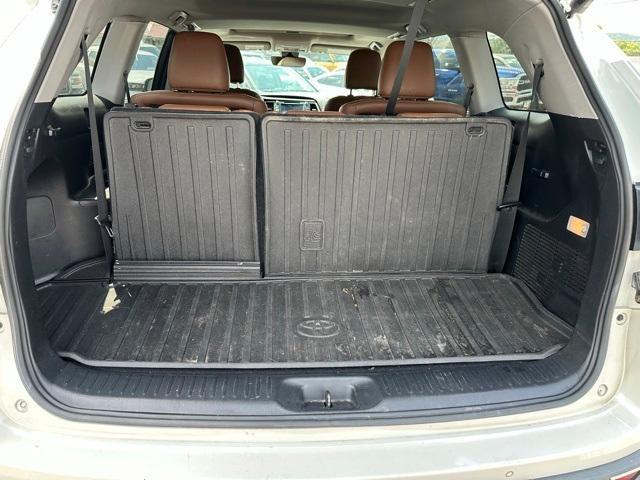 used 2017 Toyota Highlander car, priced at $20,609