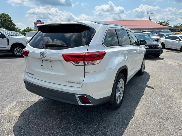 used 2017 Toyota Highlander car, priced at $20,609
