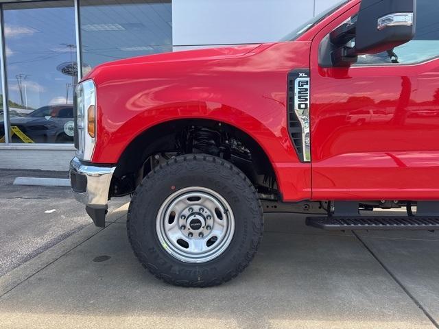 new 2025 Ford F-250 car, priced at $54,660