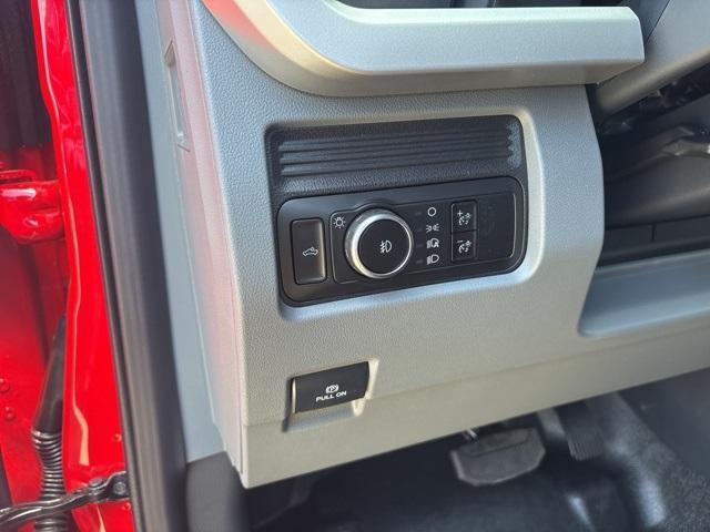 new 2025 Ford F-250 car, priced at $54,660