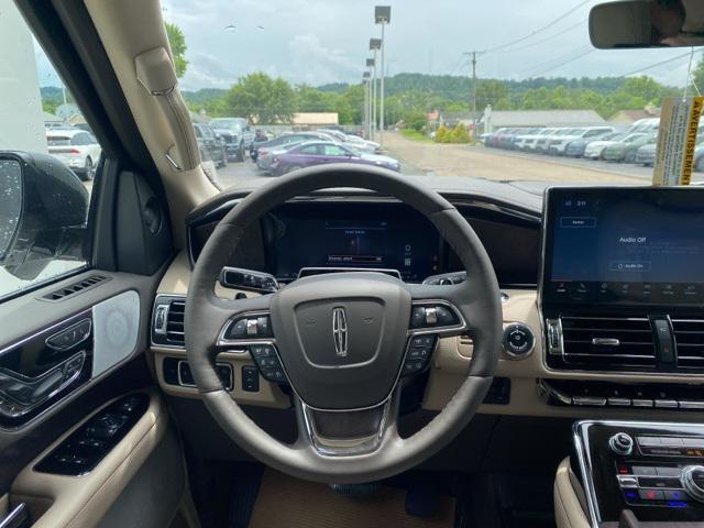 new 2024 Lincoln Navigator car, priced at $100,344