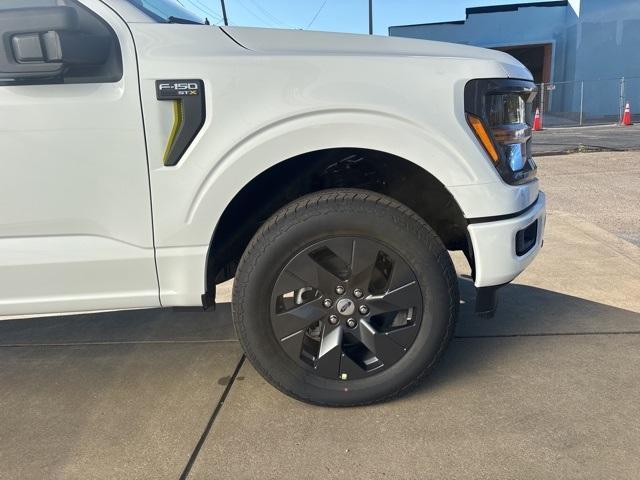 new 2025 Ford F-150 car, priced at $43,357