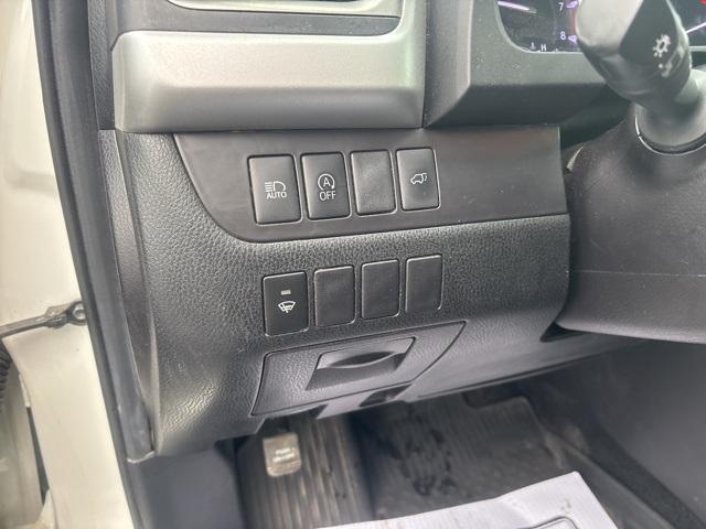 used 2019 Toyota Highlander car, priced at $21,463