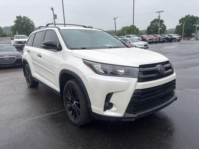 used 2019 Toyota Highlander car, priced at $21,463