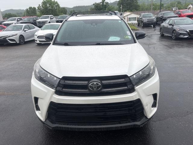 used 2019 Toyota Highlander car, priced at $21,463