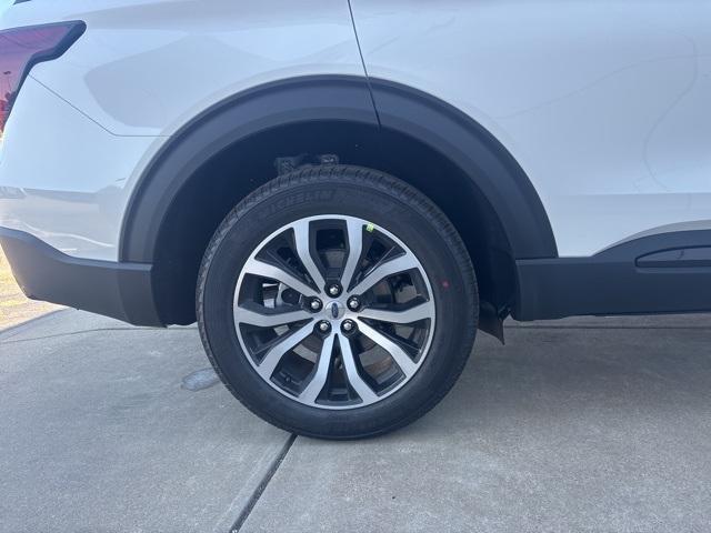 new 2025 Ford Explorer car, priced at $48,010